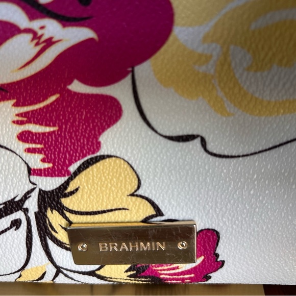 VINTAGE BRAHMIN LARGE DUXBURY PINK YELLOW
DAHLIA FLORAL SHOULDER
BAG/PURSE-STRAP - Picture 9 of 13